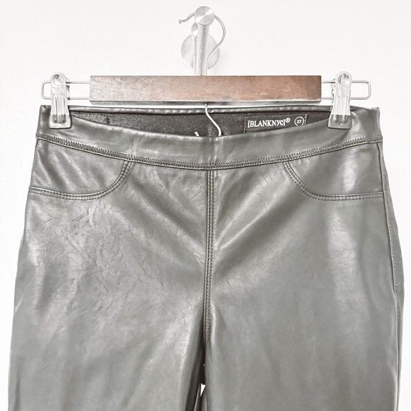 Blank NYC Vegan Leather Pull On Holiday Summer Chic Skinny Ankle Pants Black - Picture 5 of 14